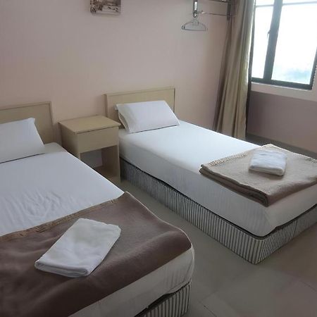 Oyo 89717 Budget Star Hotel Куала-Лумпур Екстер'єр фото