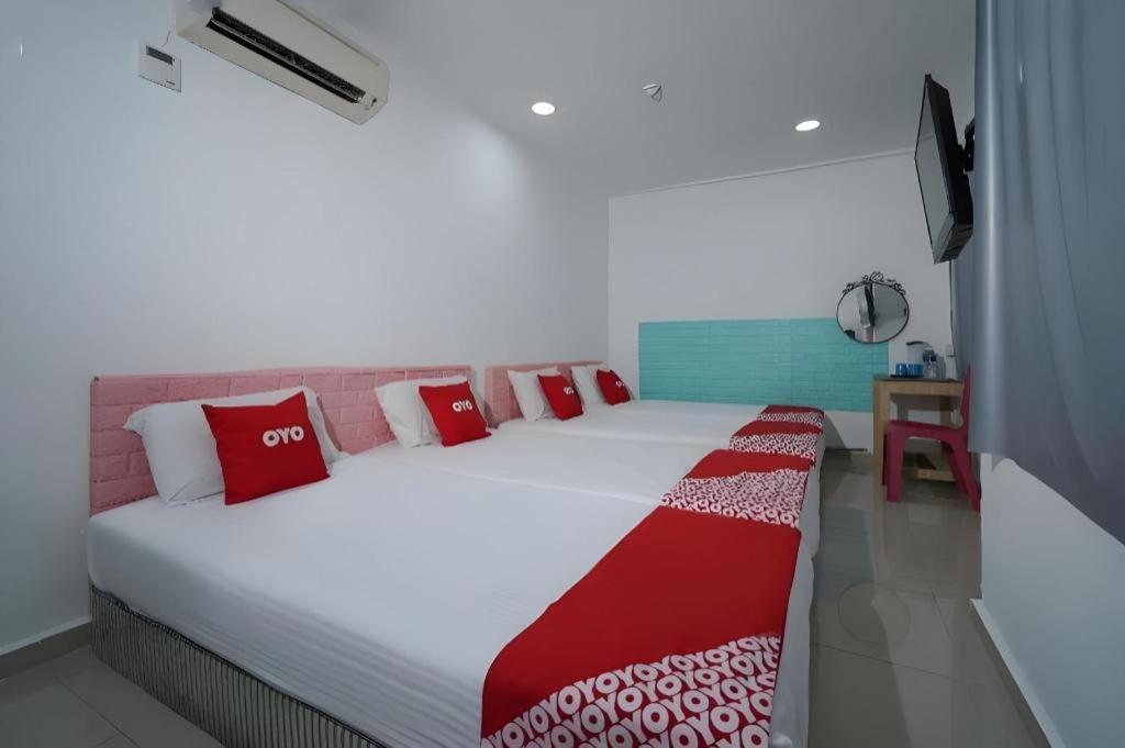 Oyo 89717 Budget Star Hotel Куала-Лумпур Екстер'єр фото