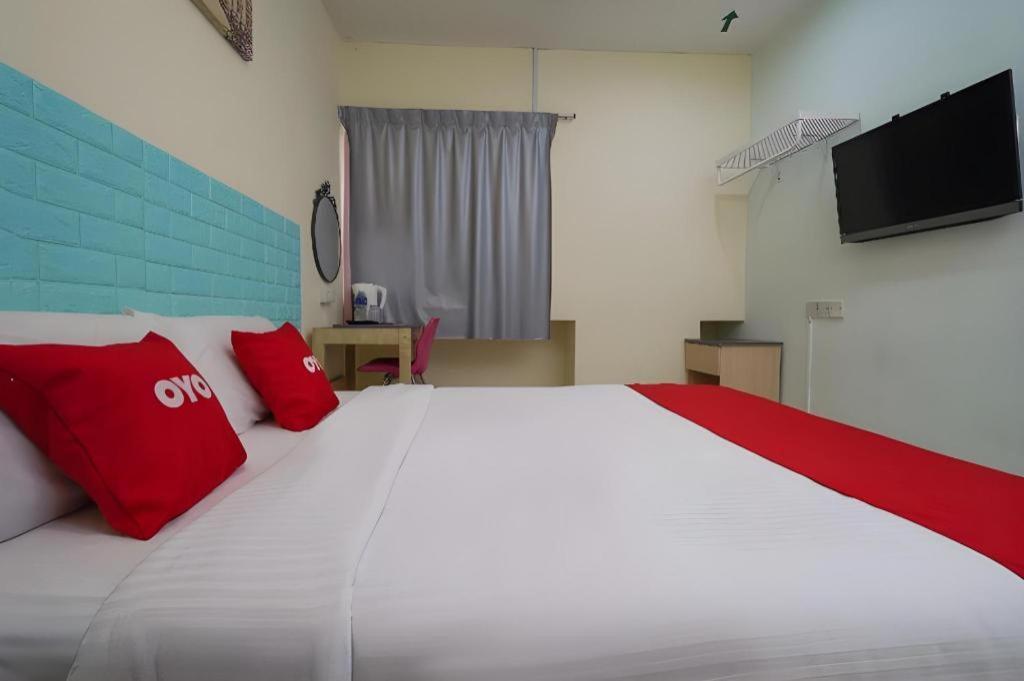 Oyo 89717 Budget Star Hotel Куала-Лумпур Екстер'єр фото
